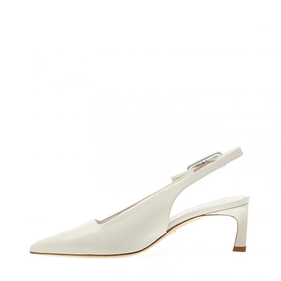 slingback pelle verniciata panna tacco sottile