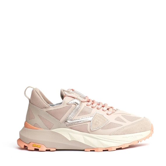 Rock sneakers color nude