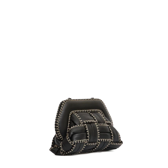 clutch nera intreccio con impunture beige